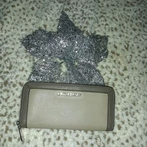 Michael Kors Colorblock Wallet